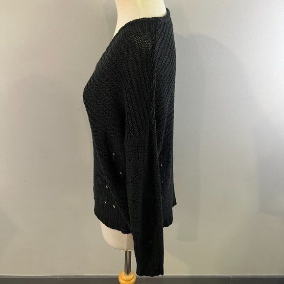 OLIVE & OAK Black V Neck Knit Sweater‎ (S) - Picture 4 of 8